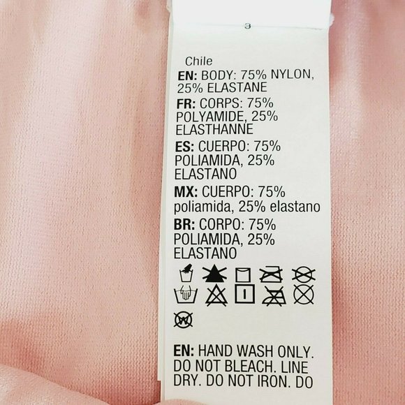 Pink Bikini - Picture 6 of 9